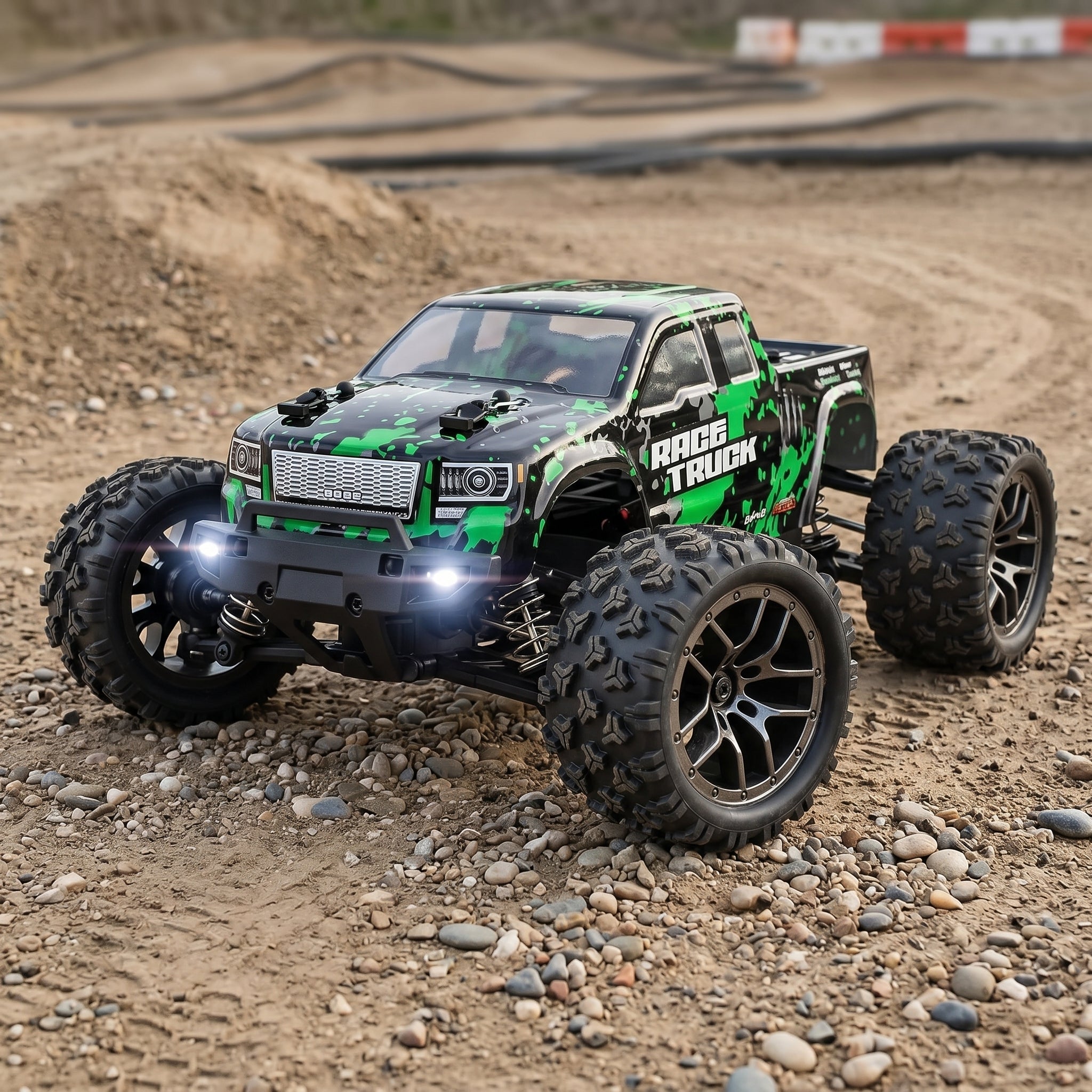 Off-Road RC Truck 1/18 4WD 36KMH | Waterproof Remote Control Car for Boys & Adults - 2 Batteries